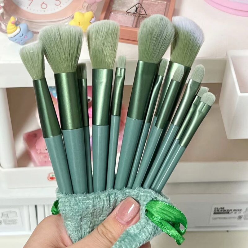 Make up brushes - Image 2