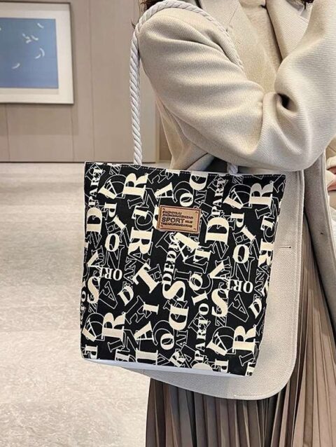 Statement tote bag